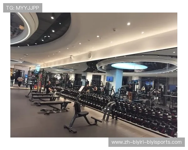 顶级运动装备矩阵:从商用级力量器械到智能有氧设备全解析 顶级运动装备矩阵:从商用级力量器械到智能有氧设备全解析